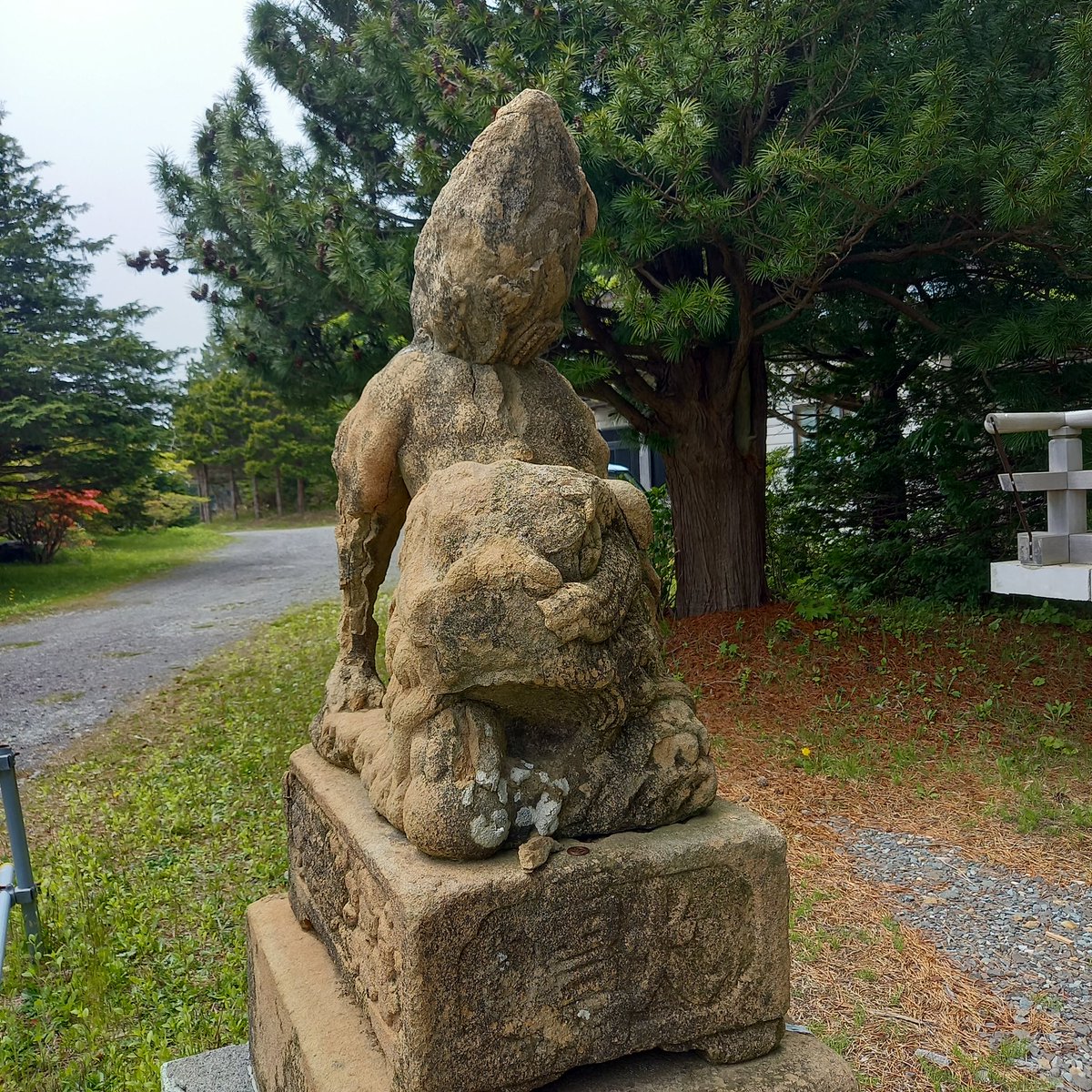 宮川神社(北海道函館市浜町６３０)

高台からの眺めは良いですね
#北の神社巡り#北海道の神社百景#神社#神社巡り#神社好きな人と繋がりたい#狛犬#神社仏閣#御朱印#御朱印巡り#パワースポット#鳥居#北海道#神社冒険家#冒険#御朱印好きな人と繋がりたい#写真撮ってる人と繋がりたい#写真好き#旅#旅行