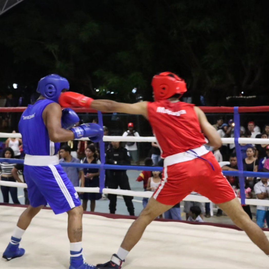 Frente Sandinista y Alcaldía de Masaya en conjunto con  Dirección de deporte, INC, MDAA,  realizan grandiosa Cartelera Boxistica en el marco de la Décima Edición de la Copa Alexis Arguello, Gladiadores de Masaya Vs Chontales 
Hoy  Sábado 03 de Juni
En la Cancha Villa Bosco Monge