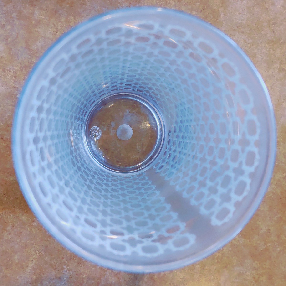 TETH_Main's tweet image. サイゼリヤ旨っ
#MathInReality #関数アート