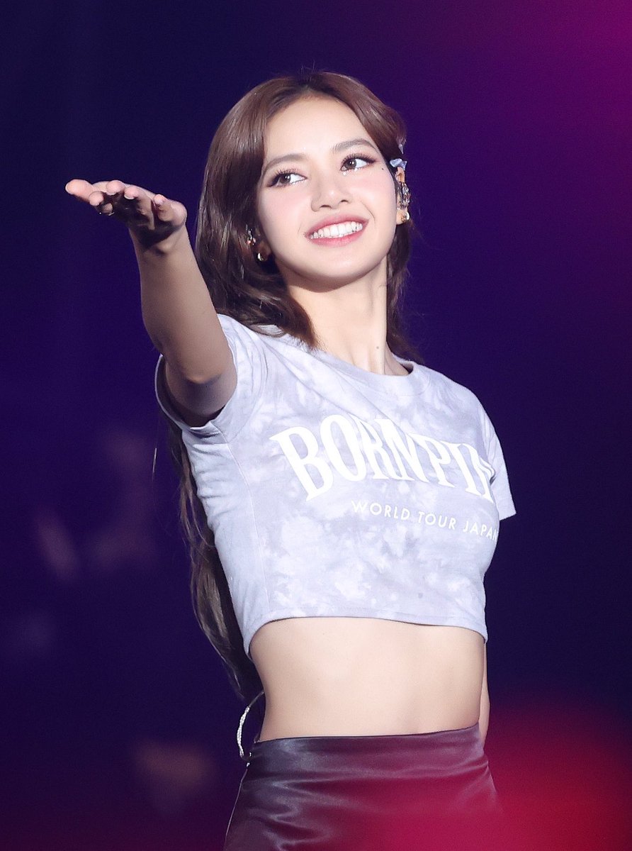 🍋🐾 ˡˡᴶว 🐾🍋 on Twitter: “RT @lalisahourIy: she needs to play her own