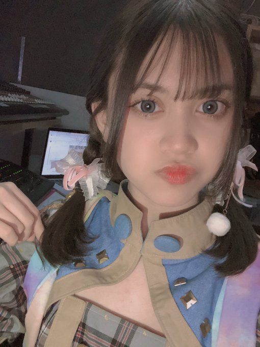 Twitterのコスプレ画像3