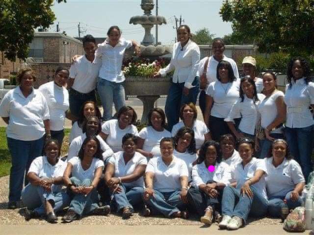 TheAutHERdrsims's tweet photo. It's our AKAversary!!
31 Essential Elements!
#linesisters
#xialphaomega https://t.co/At22x6tBAC