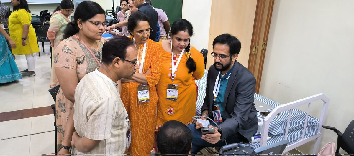 With a delegate: faculty ratio of 3:1 and 45 minutes for each station.... hybrid workshop of #acutepain and #ChronicPain underway in #AORA23

<a href="/reddyraja_/">Dr Raja Reddy</a> <a href="/ShlokSaxena_/">Shlok Saxena</a> <a href="/madhan1976/">madhan</a>