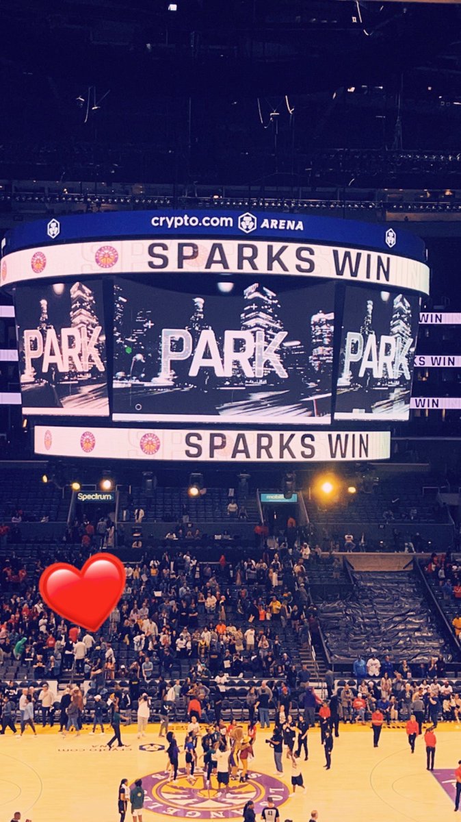 #SparksWin ✨💜 #WNBA #SUITELIFE (@ Crypto.com Arena - @staplescenter for Los Angeles Sparks vs. Seattle Storm in Los Angeles, CA) swarmapp.com/c/dGky73nMoNS