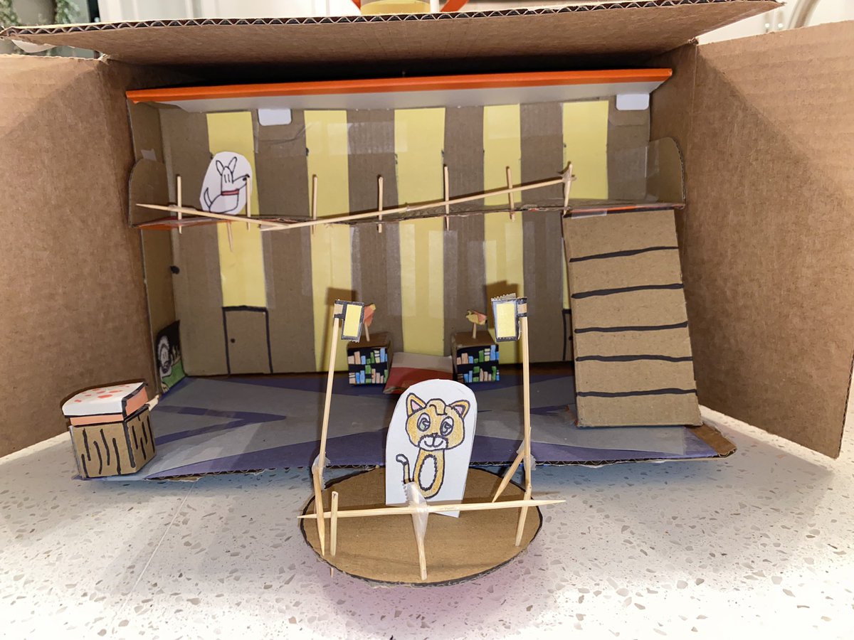 JustBeezuss's tweet photo. Hey @stampylongnose ! I made this cardboard box of your house and Funland. I originally made a box like this in 2015 as a collector for Valentine’s Day cards. I couldn’t find a picture, so I just made another one! I hope you enjoy it and thank you for everything you do! 🧡🤍 https://t.co/myPEqA6yDn