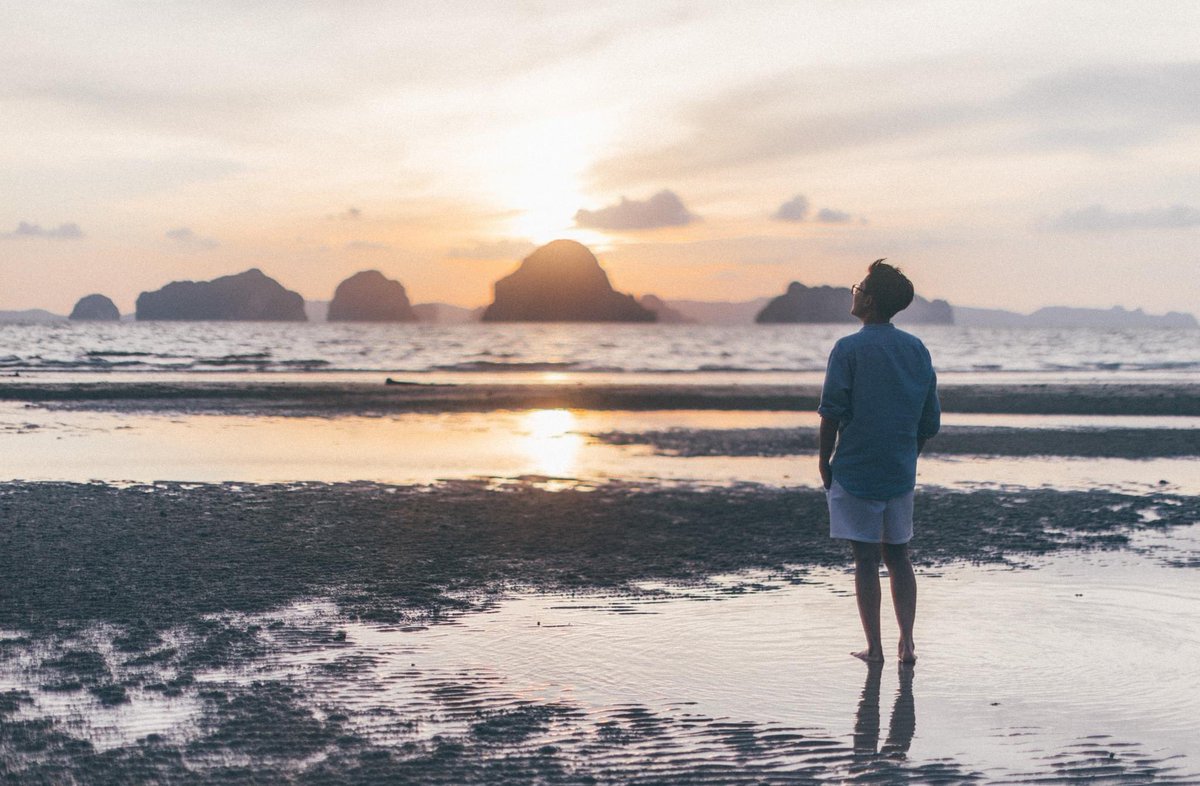 พูดได้เลยว่าที่นี่เป็นทะเลใต้ที่วิวพระอาทิตย์ตกยามเย็นสวยที่สุดเท่าที่เคยเห็นมา พอได้มาสัมผัสด้วยตัวเอง เข้าใจแล้วว่าทำไมใครมาที่นี่แล้วติดใจกันหมด 🧡

🇹🇭 The Tubkaak Krabi Boutique Resort

รีวิวเต็ม : bit.ly/45HKHlI

#รีวิวไทยแลนด์ #กระบี่ #รีวิวทั่วไทย #Whenwrwander