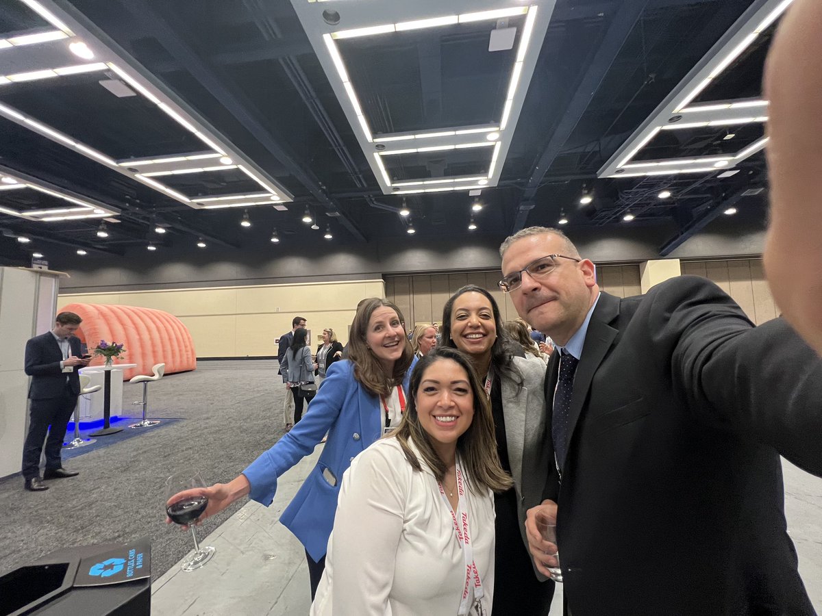 Yesenia Rojas-Khalil, MD,FACS (@khalil_rojas) on Twitter photo Reunited with <a href="/fadwaalimd/">Fadwa Ali</a> #ASCRS23 Reunited with <a href="/fadwaalimd/">Fadwa Ali</a> #ASCRS23