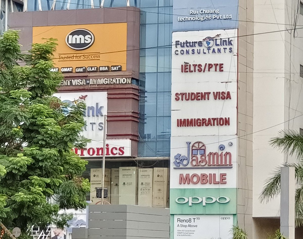 Roads of Mumbai on Twitter "Immigration and PR seems to be in high