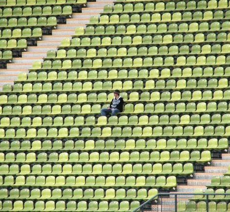 Bananah_myolk's tweet photo. Other groups                  BTS content 
content while                during hiatus
 being active https://t.co/0opKXxRMGN