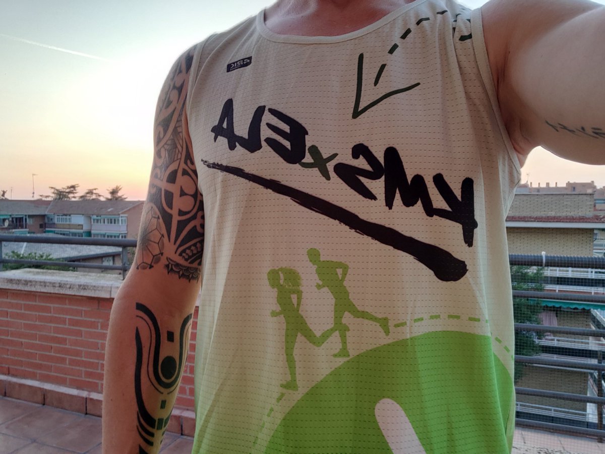 Pues nada vamos a pasar la mañana corriendo por el barrio. 
@KMSxELA
#KMSxELA

#MMCarabanchel #Mediamaratón
 #21k 
#21097m 
#Madrid
 #Running 
#Run #Correr #Carabanchel 
#4junio