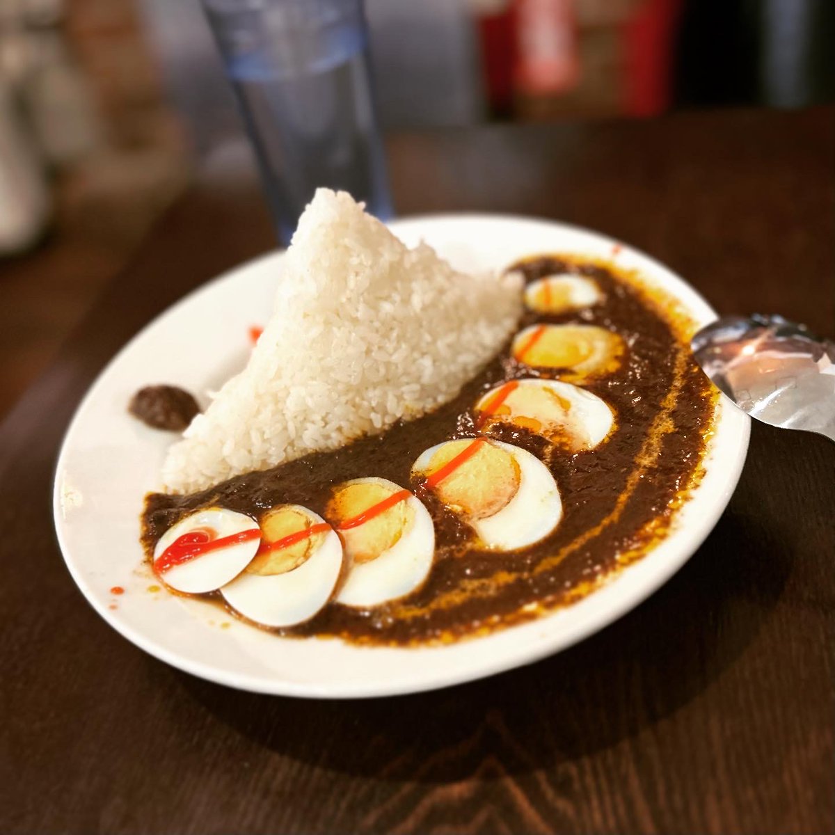 1228342's tweet photo. カレー部活@ムルギーMURUGI。
見た目シンプルだけど深い旨味のルゥで絶品⭐︎創業1951年ですって(*´∀`*) #ムルギー #MURUGI #道玄坂 #渋谷 #カレー部 https://t.co/ZDpbth9wBw