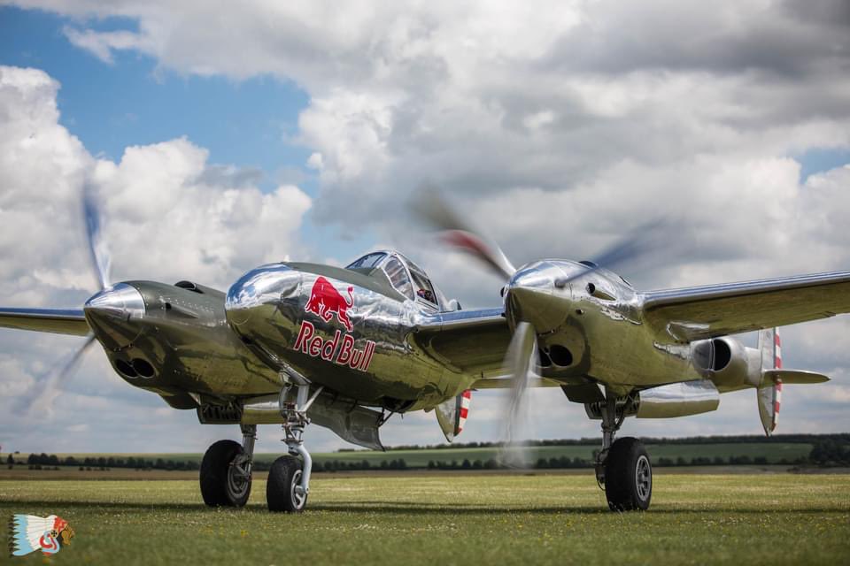 Flying Legends tweet media