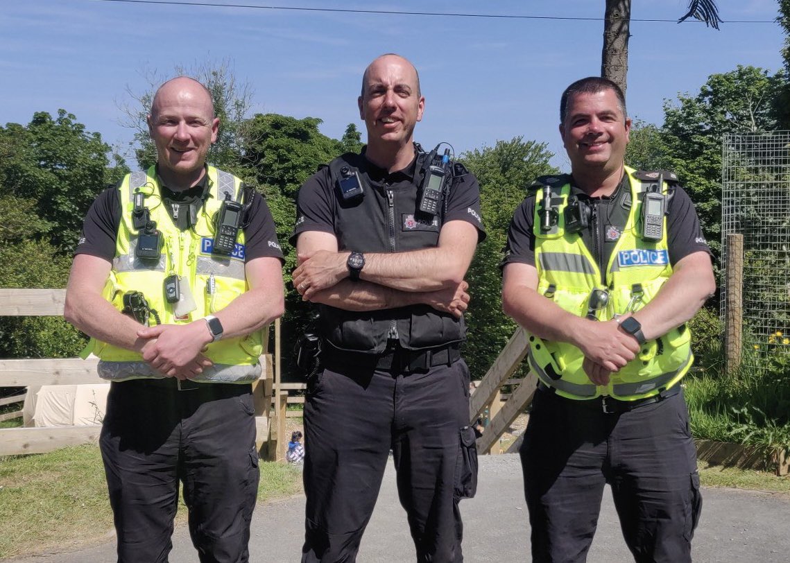 It’s #NationalVolunteersWeek this week and here we have our 3 Roads Policing Special Constables with over 40 years of service between them who are providing 38 x 12 hour shifts during the #TT2023 festival helping police the islands roads independently. 1/2