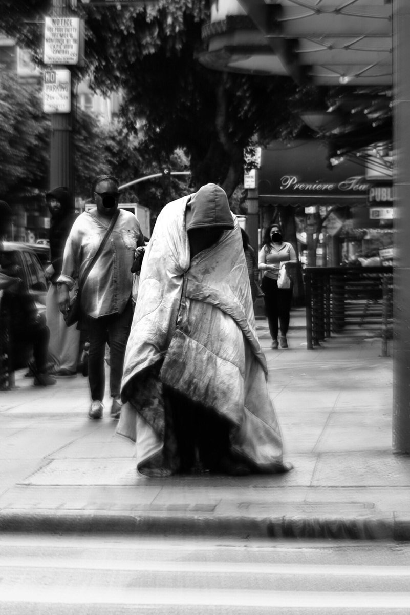 The following 😶
#streetphotography #captures #city #photography #ThePhotoHour #people