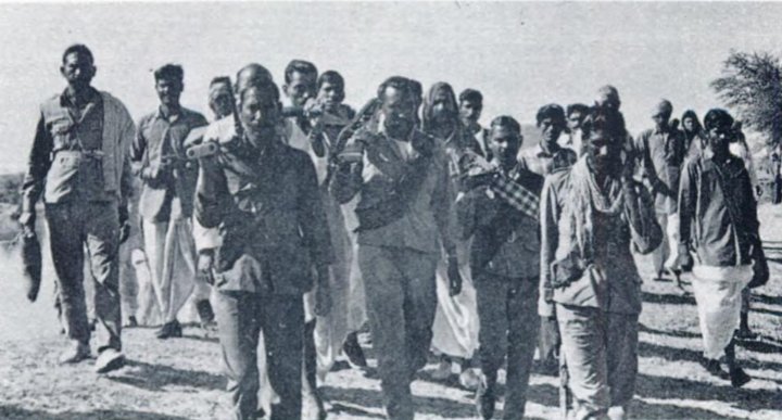 Chambal Valley dacoits surrender arms on Jayaprakash Narayan’s appeal