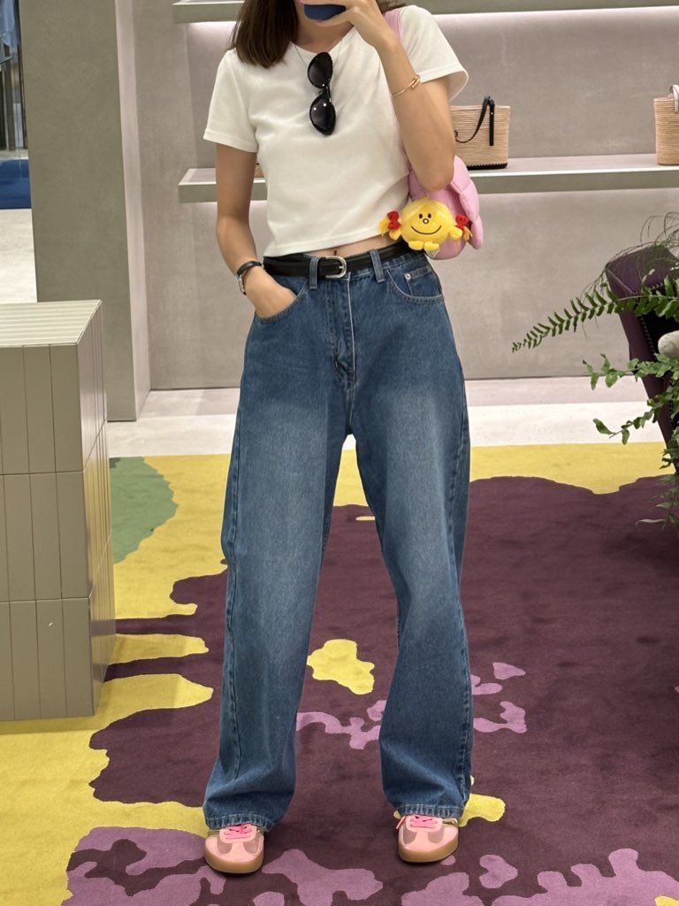 tamjaichunbkk's tweet photo. ˗ ˏˋ มาอัพเดทกันหน่อย ทั้ง กระโปรง-กางเกง  cargo pants กางเกงยีนส์ ทรงสวยใส่สบาย ใส่ทีไรต้องมีคนถามว่าของร้านไหน https://t.co/fSiMAPDvZi