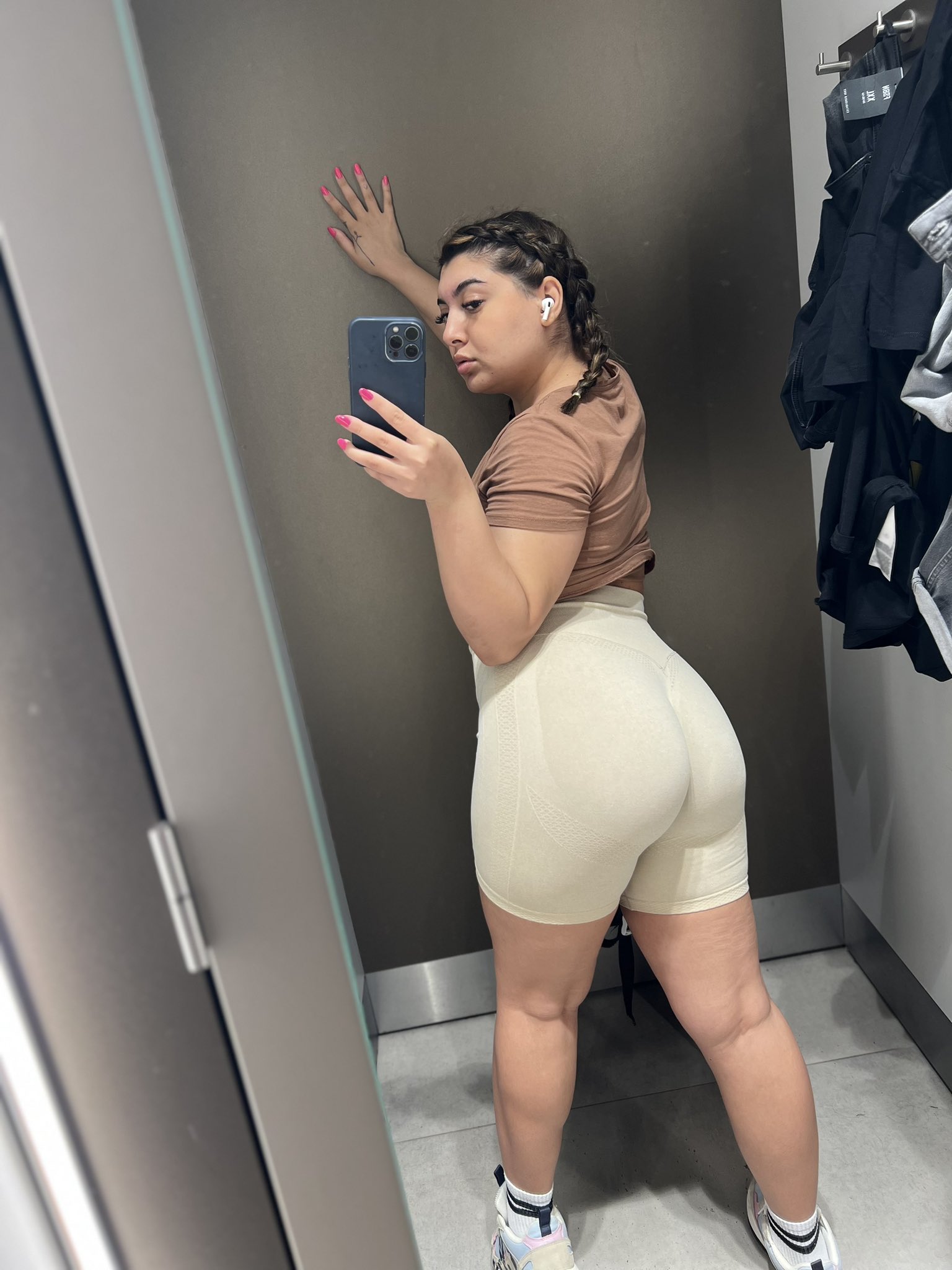 TW Pornstars - Alexandra Doremi. Twitter. Sex in cabina de proba? Da sau  nu?. 8:36 AM - 4 Jun 2023