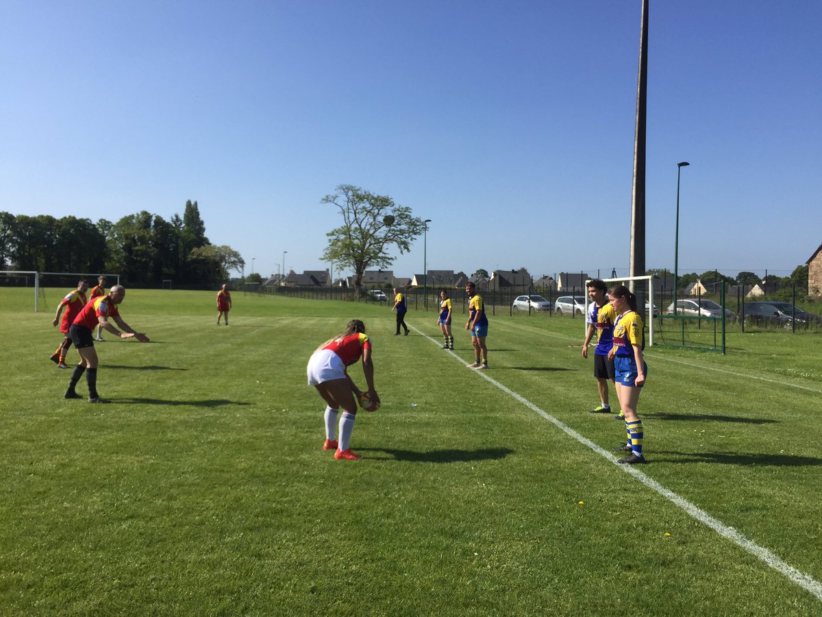 DgpMorin's tweet photo. C’est parti à Pabu pour le premier tournoi de Rugby 🏉 5
#guingamp @FranceRugby https://t.co/nSSUnk3EYo