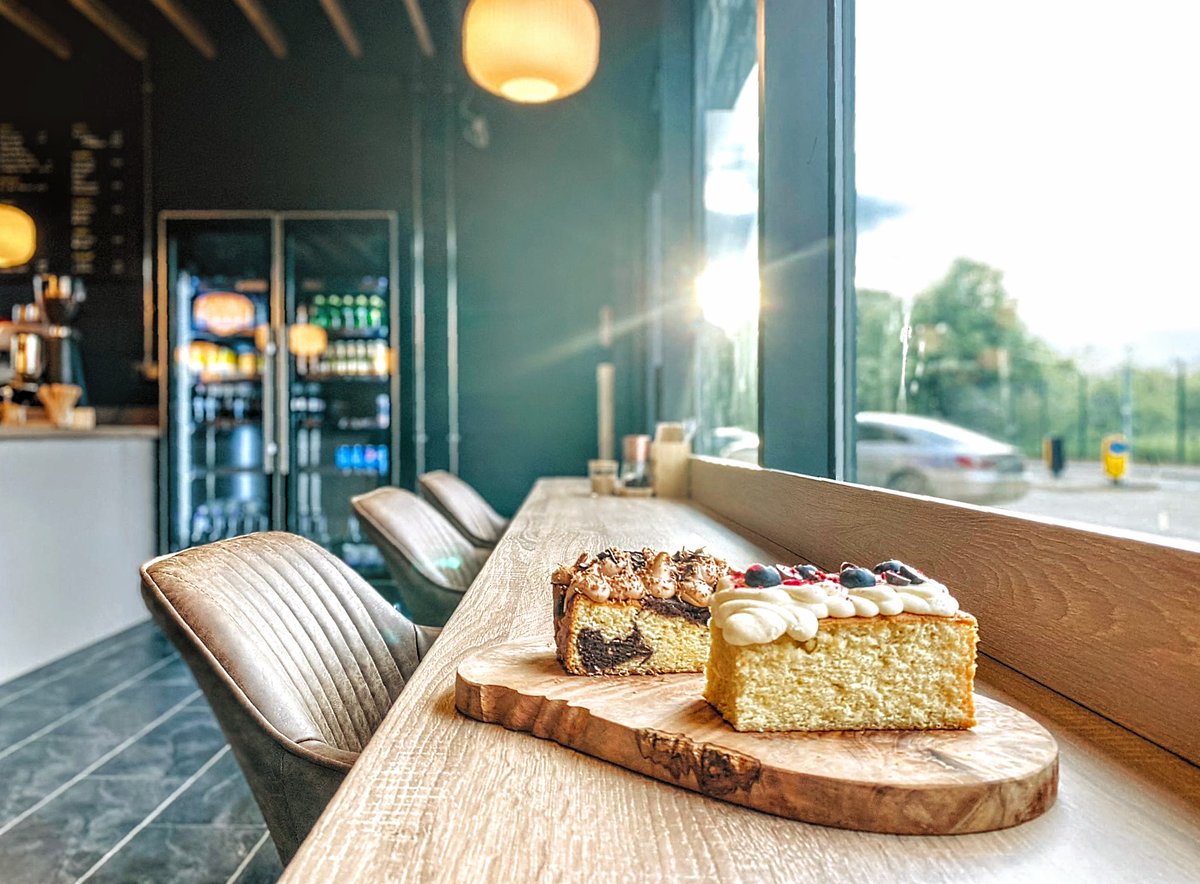 #MarbleCake and #LemonCake are back in stock!

We're so excited to announce that our two most popular cakes, Marble Cake and Lemon Cake, are back in stock!

#salford #salfordquays #ordsall #ilovemcr #mcr #manchester #mediacity