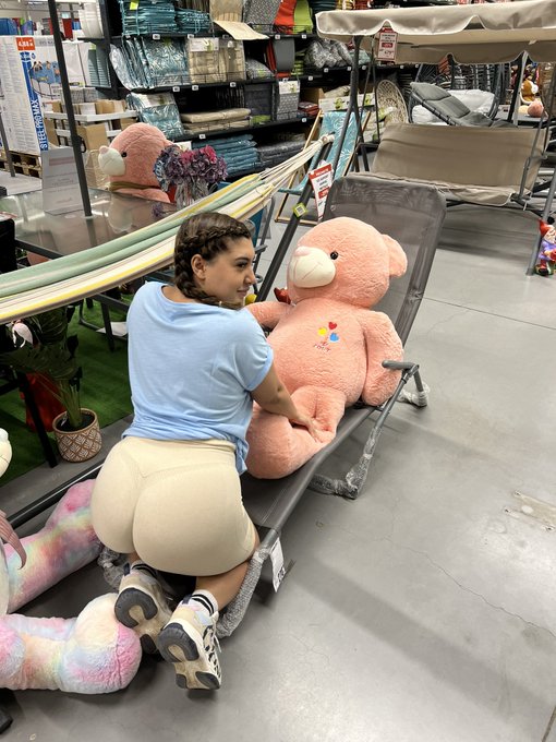 ❤️💦 oops https://t.co/pOLbuDaG0q