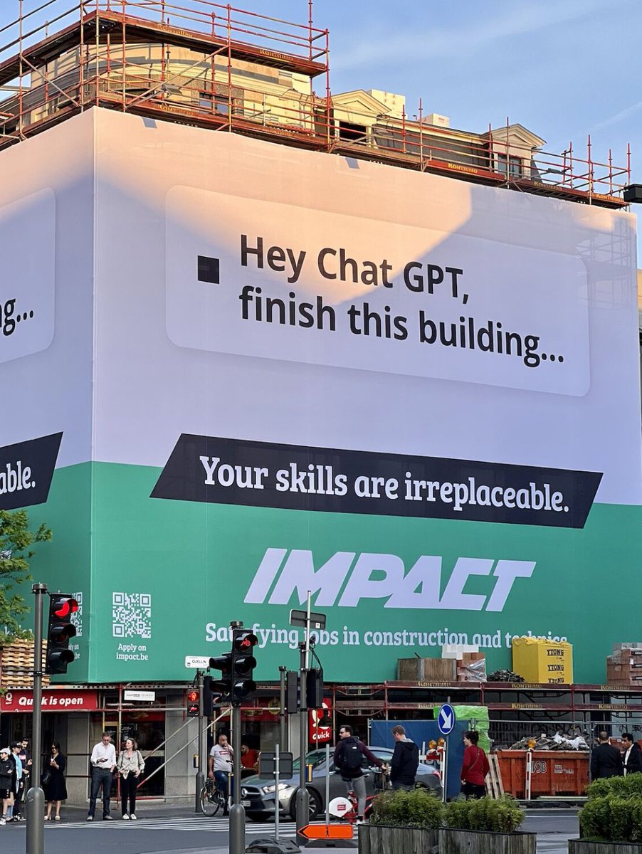 “als je slim bent, werk je met je handen”

Wauw, <a href="/RandstadNL/">Randstad Nederland</a> heeft een ChatGPT havo en mbo examens af te laten leggen. Spoiler alert! ChatGPT is geslaagd voor havo met gemiddeld een 8,3, maar helaas gezakt voor het mbo! ❌ 

#innovatie #vakmanschap #slimwerken