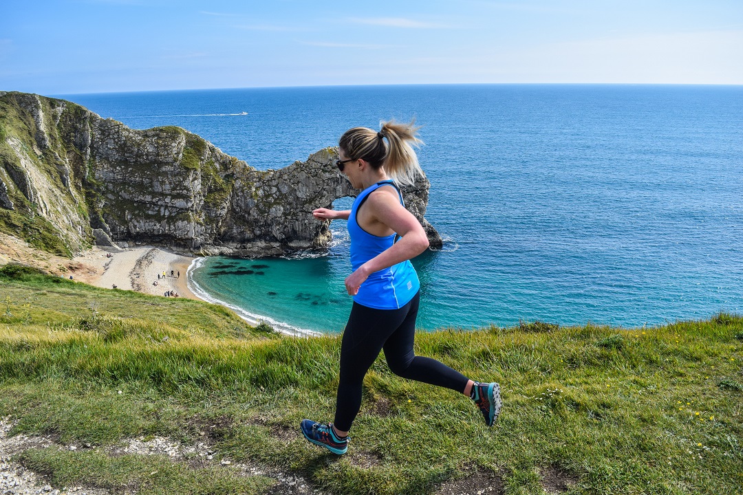 As the summer sun heats up, there's a whole new set of challenges for runners.

We’ve put together our tips to help you stay cool, comfortable and safe in the sunshine: bit.ly/3C94s8d

📸: Olivia wears the Endure Pro Racer
#TreadLightly #tribesports