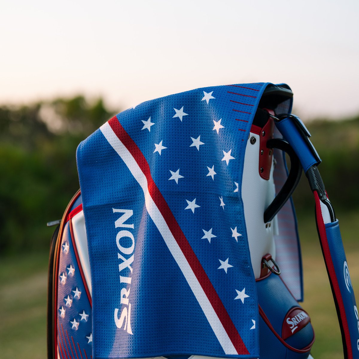 I’ve teamed up with Srixon Europe to offer 1 follower the chance to win a Limited Edition U.S. Open Major themed Srixon stand bag, headcover and towel.  To enter all you have to do is:  ✅Follow me and @srixoneurope  ✅Tag 2 friends in the comments below and tell us which Srixon…
