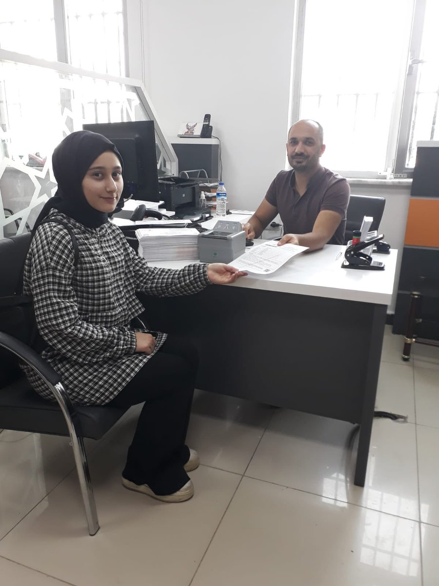 Hayallerinize giden yoldaki engelleri aşmanızda yanınızdayız!
#LGS2023 ‘e girecek adaylardan kimliği kayıp olan kardeşlerimize geçici kimlik belgesi düzenlenerek sınava girebilmeleri sağlandı.
<a href="/sefikaygol/">Şefik AYGÖL</a> 
<a href="/TCNufus/">Nüfus ve Vatandaşlık İşleri Genel Müdürlüğü</a> 
<a href="/bismilkaymakam/">BİSMİL KAYMAKAMLIĞI</a> 
<a href="/cagriavci_/">ÇAĞRI AVCI</a> 
#HayatınızınHerAnında