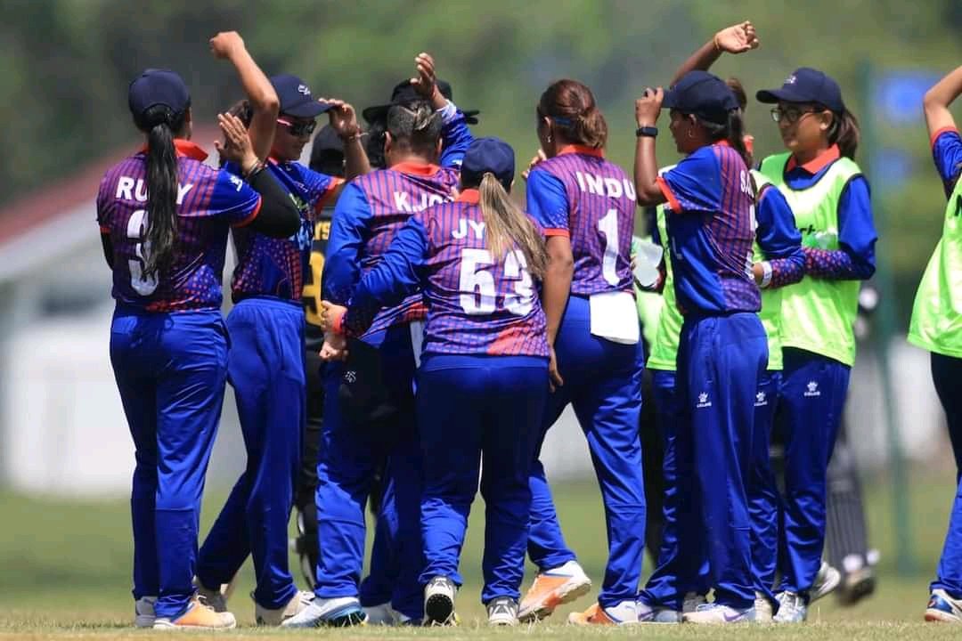 Nepal women's cricket team secures a thrilling victory, winning by 3 wickets and clinching the series 3-2 against Malaysia Women. Congratulations to the Nepal women for their well-deserved triumph!🏆🇳🇵

#NEPvMAL #MALvNEP
support #womencricket #NepalCricket #Like

📷: @CricketNep