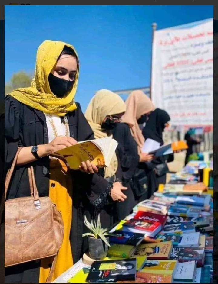 په جبر او په زور ته څوک منع کولي شي ده چه فکر او نظريه نه شي بدلولي.

📍 کابل افغانستان 🇦🇫 📚📖
#LetAfghangirlLearn