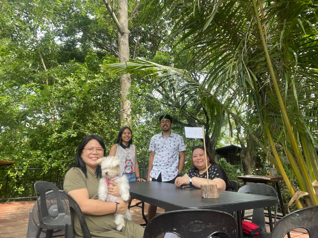 lizeil's tweet photo. Eco-Farm Visit seeing my first edible straw (@ Sol y Mar Beach Resort in Tigbauan, Iloilo, Philippines) https://t.co/agpTg4SUJI https://t.co/5qBrqsy4Nw