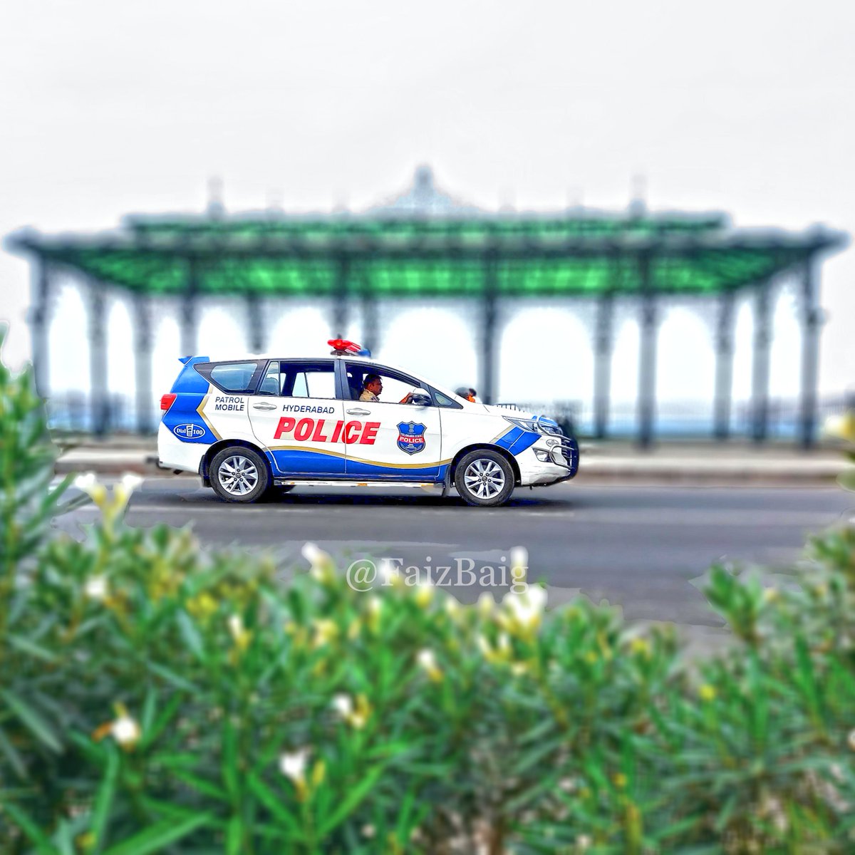 #SurakshaDay
🚓Tank Bund

#TankBund #Hyderabad #Police #TelanganaTurns10 #TelanganaFormationDay #Photography #HyderabadPolice #PatrolCar #HyderabadCityPolice