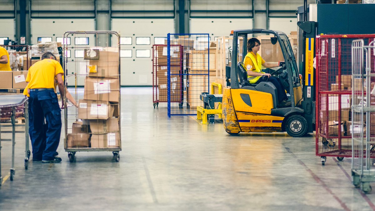 RajanNA1477861's tweet image. In India, where are more employees working?
#assuredplus #mutualfunds #pension