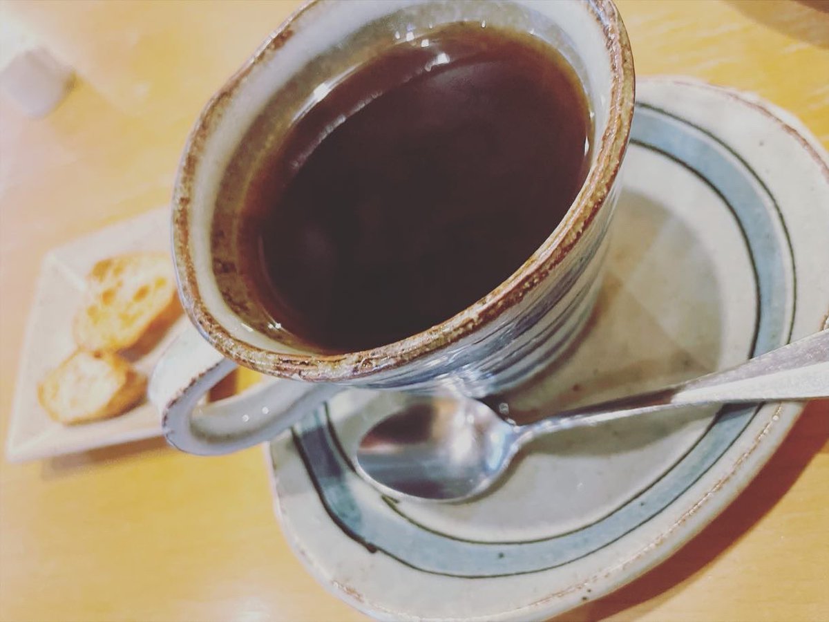 net_alive's tweet image. 時計に騙されて集合時間の、1時間前に到着…

だから久々のカフェタイム☕️

ポンコツ時計が出会わせてくれた⏰
悪くない