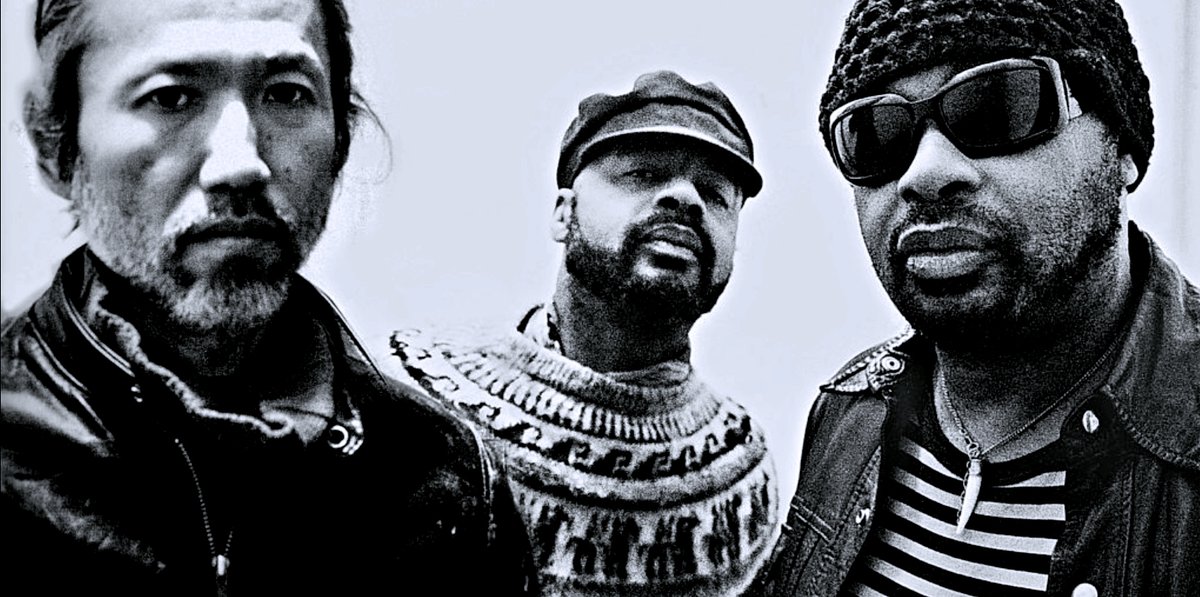 The Veldt - Preview Of Unearthed Gems - 1989/2023 - Past Daily Nights At The Round Table pastdaily.com/2023/06/03/the… via <a href="/Gordonskene/">Past Daily</a>