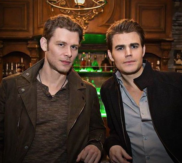 the prettiest girls   //  their hot husbands