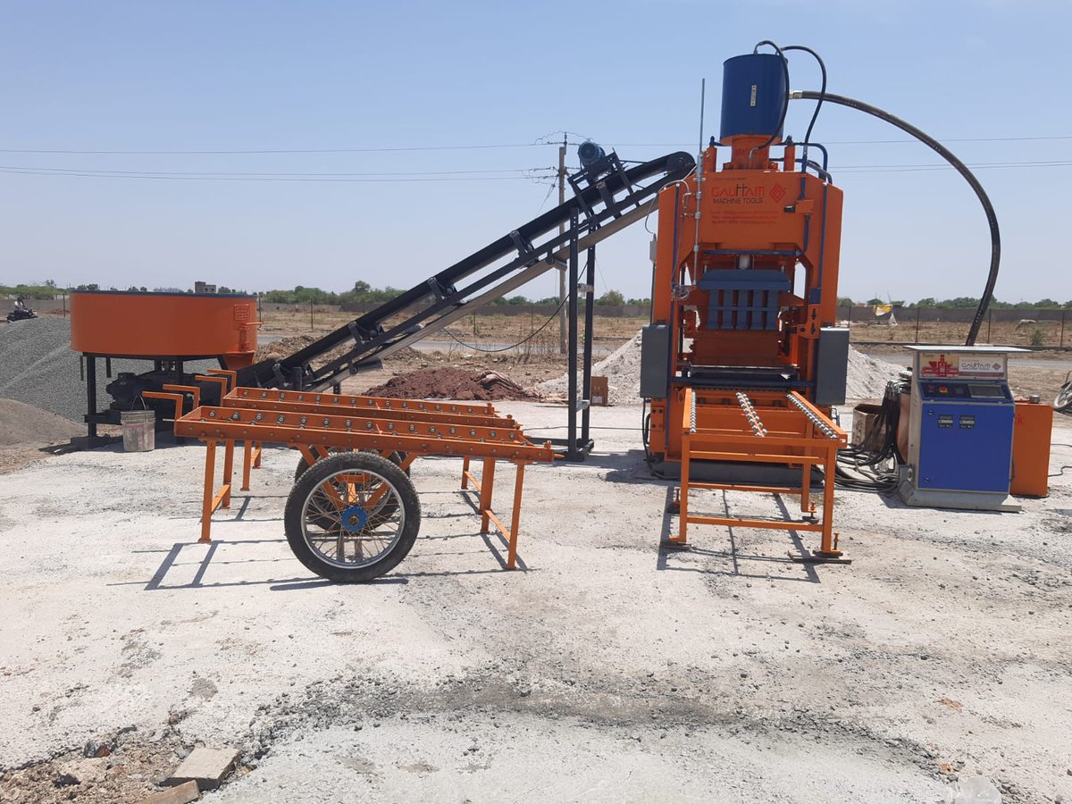 GauttamMT's tweet photo. Automatic Bricks Making Machine In Ujjain Madhya Pradesh ..For more info visit...https://t.co/iszj4VhkYa https://t.co/jp0wMnva97