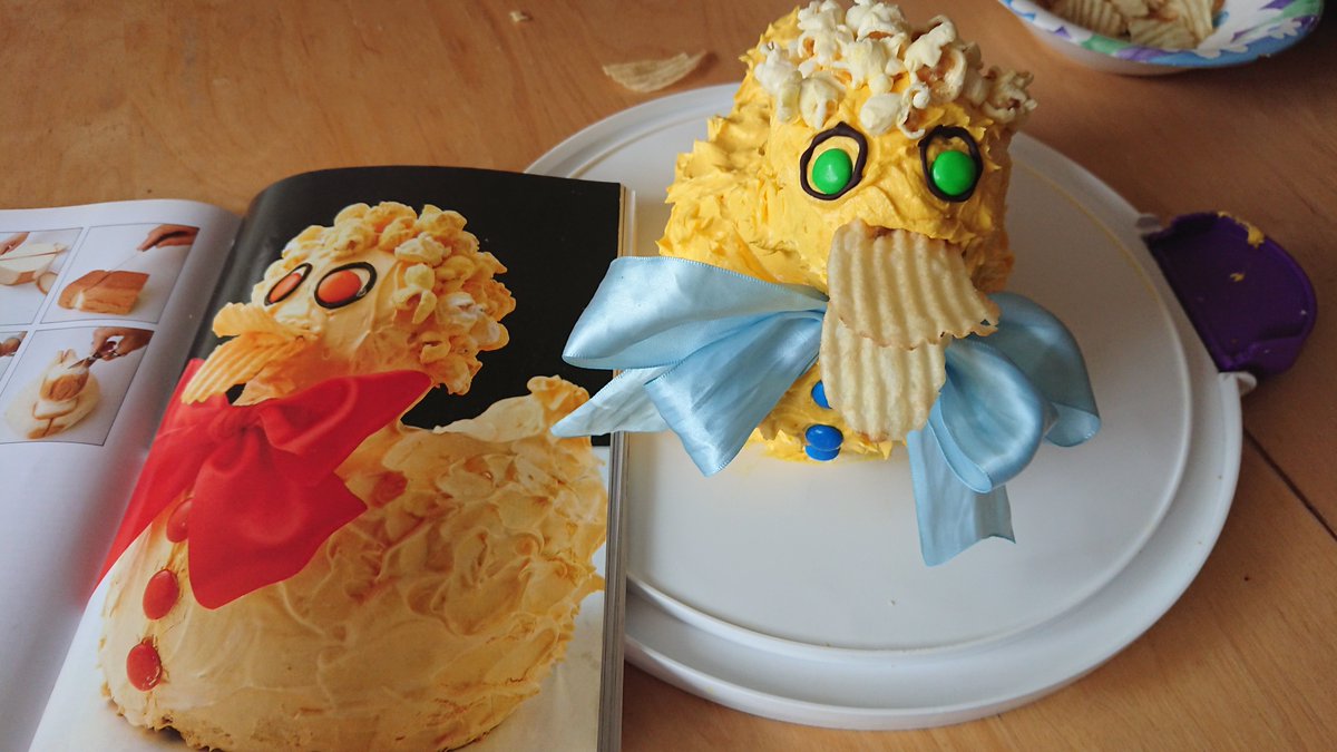 KEMcKenzie03's tweet photo. To all those Bluey-loving Americans who didn't know the Duck Cake was something real we all grew up with over here #bluey #duckcake https://t.co/SWWQs1i9uw
