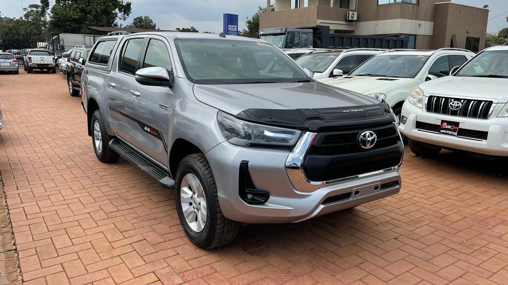 Toyota Hilux
Year: 2017
✅ PRICE: 185M cash Deal run come take it #victor_motors_ug #call_0757758016