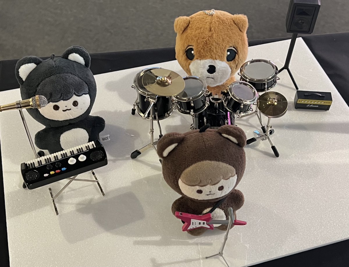 cxxlneda's tweet photo. 생카 많이 와주세욤🎸❤️ https://t.co/EkH6RZUjJc