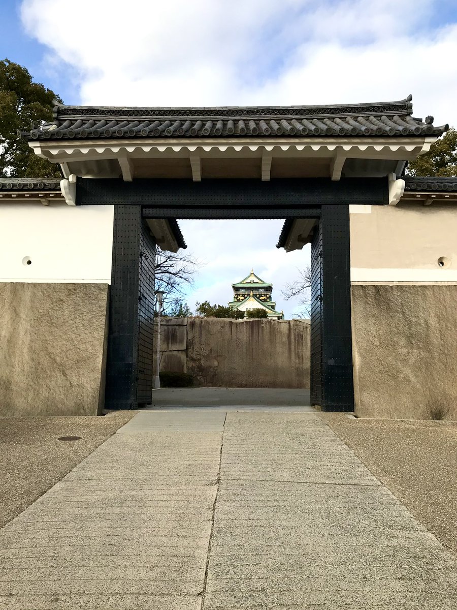 大阪府・大阪城！石山本願寺の跡に築かれた豊臣家の栄華と滅亡の象徴の城！