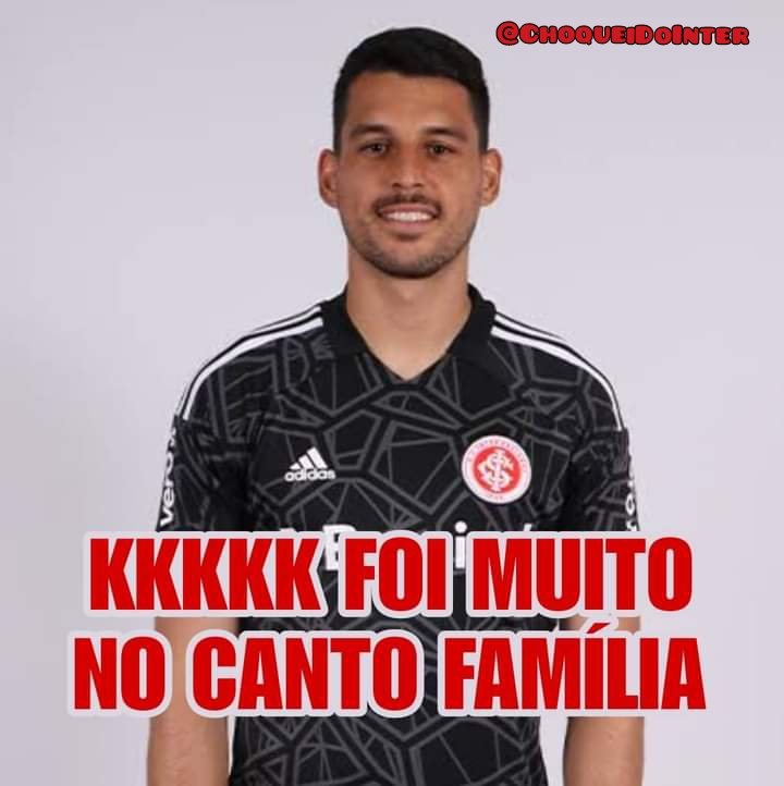 _AlmaColorada's tweet photo. Desculpa, pessoal! 🤦🇦🇹 É rir, para não chorar. Que goleiro ruim, pqp!!! https://t.co/Wu5OzTwFXf