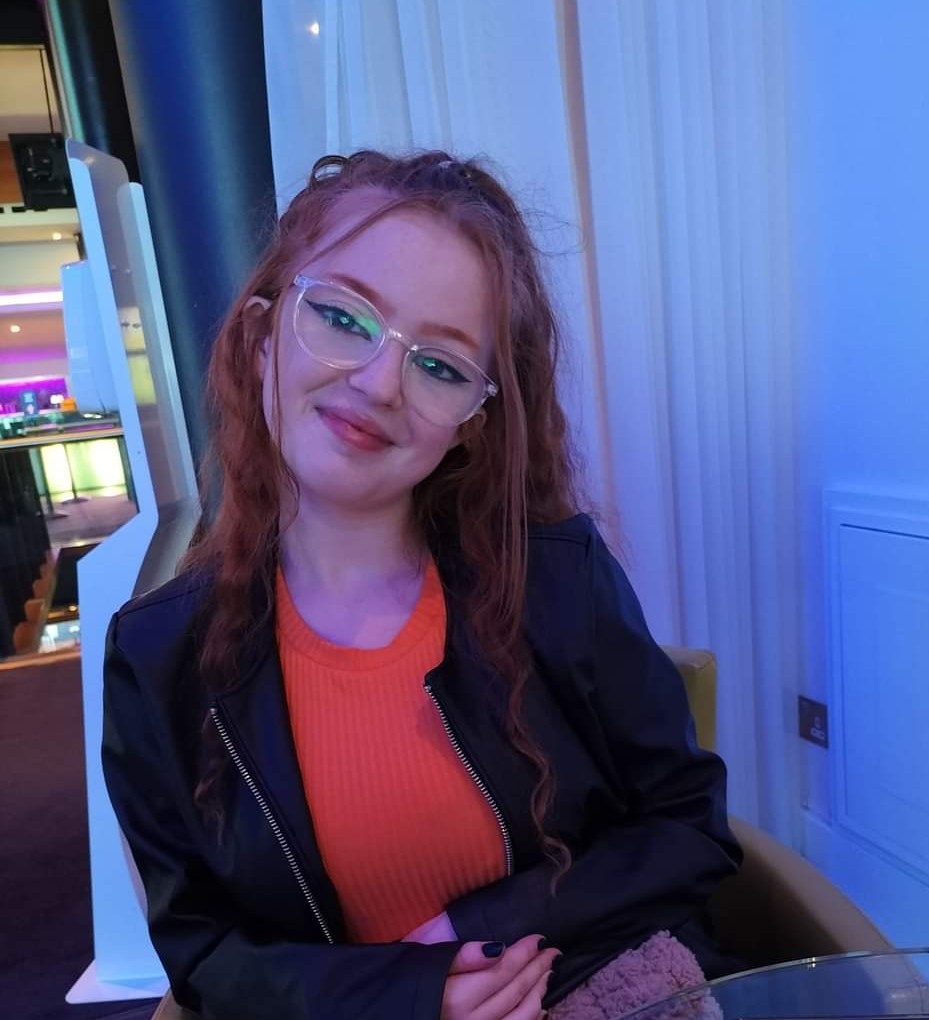 Happy 15th birthday to our special girl Katelyn-Janet. Where has the time gone 😩 We hope you have an amazing day today xx