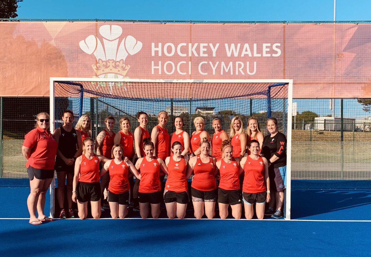 Day 3 and the decider between England and Wales 1300 @SwanseaHC. 
Good luck to all the teams playing today #mastershockey @HockeyWales @Gymstash1 @AlfieCoffeeCo