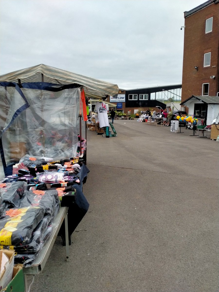MarketHatsSocks's tweet photo. This is the quiet before the storm,at #Sedgefieldcarboot . All the Sellers are ready for the big rush. Come on down and take a look. @soult @SedgefieldRace @nigel_guisboro @Samsoprano30 @easymarketingne @TheSpaSaltburn @jpc_farm @BubblesValetin1 @GraceHouse10 https://t.co/2qHvKgNIkd