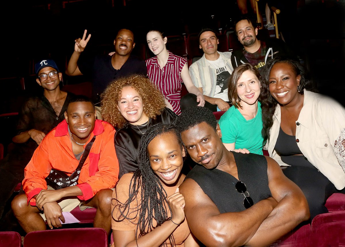 Oscar Isaac backstage at #Ham4Ham with Hiran Abeysekera, Corey Hawkins, Rachel Brosnahan, Lin-Manuel Miranda, Jordan E. Cooper, Shannon Matesky, Fedna Jacquet, Marchánt Davis, Miriam Silverman and Crystal Lucas-Perry (📷: Bruce Glikas)