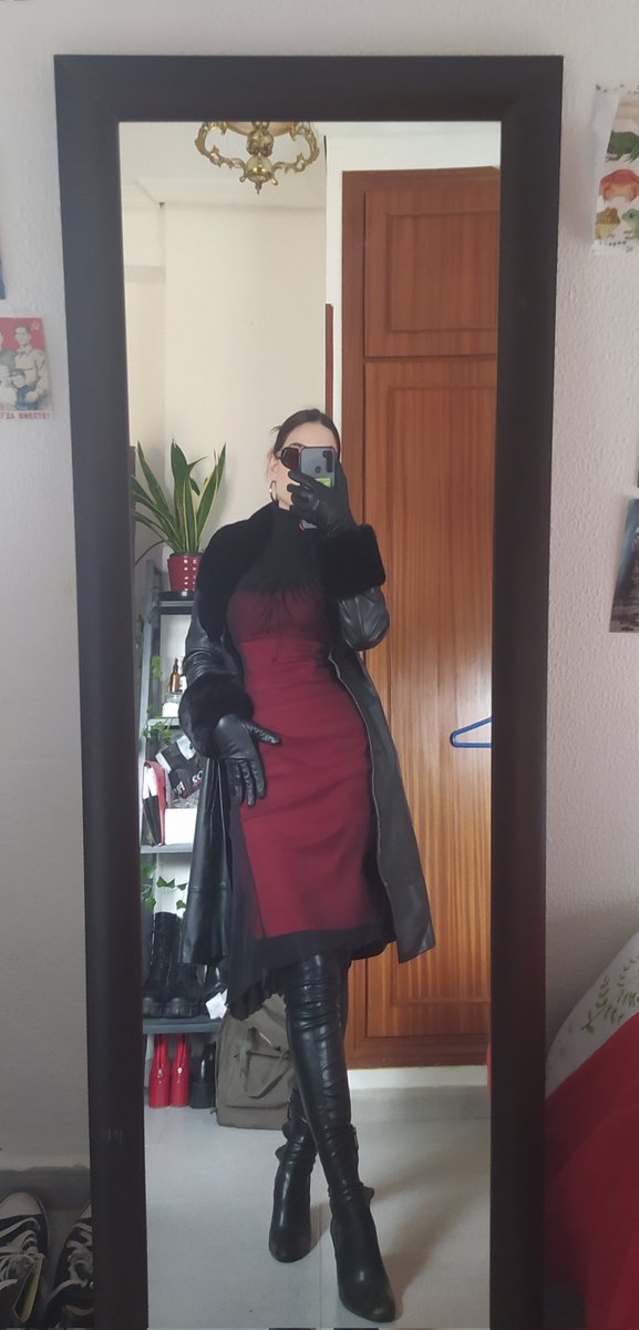 stallyngrad's tweet photo. Aquí está chavales, el hilo más esperado del año:

Hilo de mis mejores outfits del curso 2022/2023 https://t.co/9WhOqDg7KR