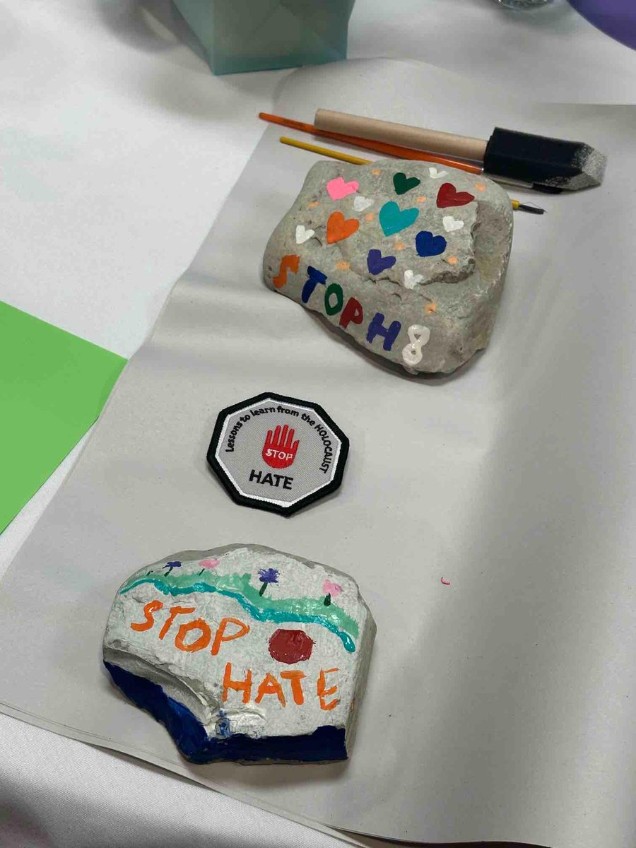 TempleIsraelMI's tweet image. Temple Israel partnered with Girl Scouts of Southeastern Michigan to host “My Promise, My Faith: Celebrating the Light of Shabbat” on Saturday.

#GirlScouts #JewishLearning #Shabbat #ChallahBake