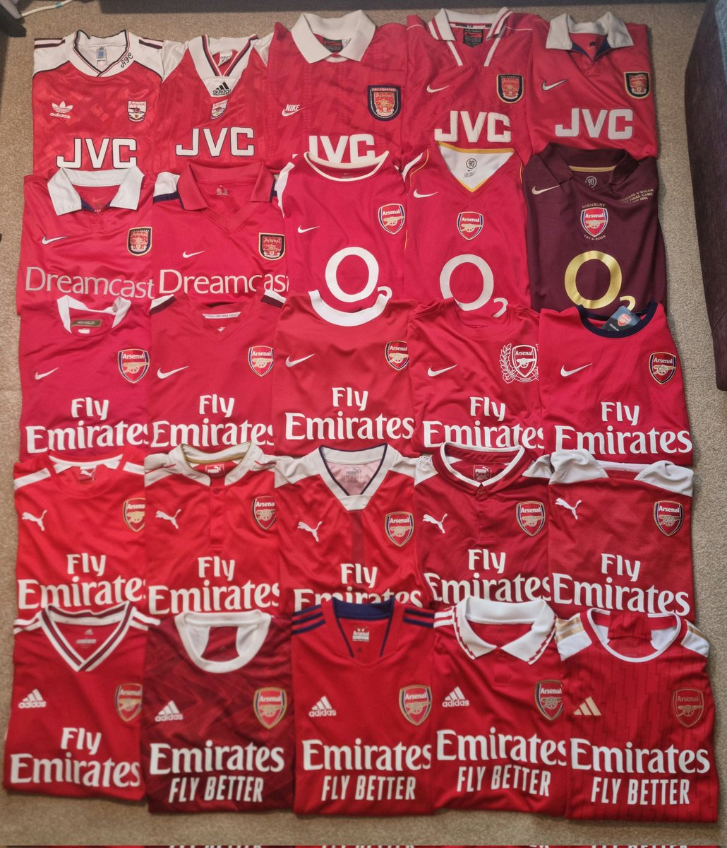 World of Shirts tweet media