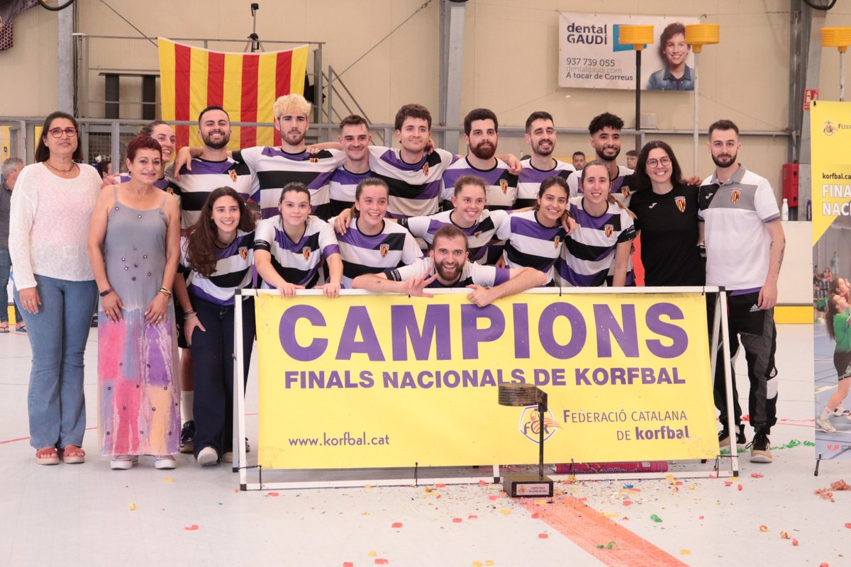 korfbalcat's tweet photo. Finals Nacionals de Korfbal 2022-23
Final 2a Divisió | Campió: Club Korfbal Castellbisbal B

Dissabte, 3 de juny de 2023
Illa Esportiva de Castellbisbal
📰 https://t.co/UhYihvzwes

#FinalsNacionals #korfbal #EsportMixt #korfbalcat #korfcat #korfball

📷 Isabel Sánchez https://t.co/U4Pci4005k